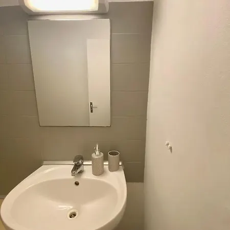 Studio Centre شقة *
