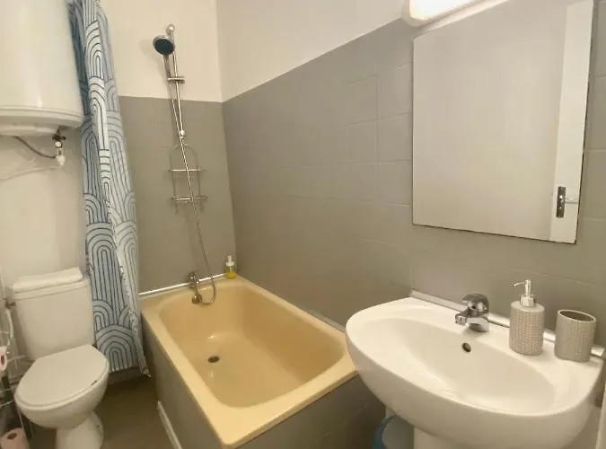 Appartement Studio Centre Nîmes